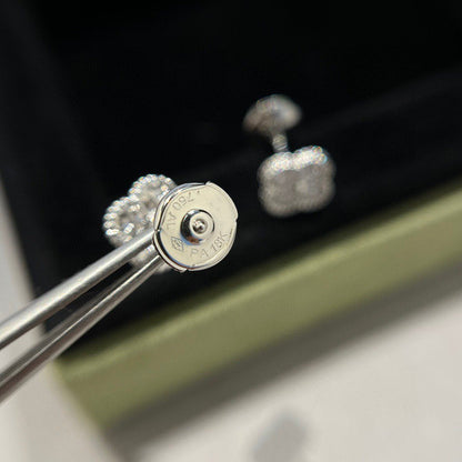 [Riva Jewelry ]CLOVER MINI DIAMOND STUD EARRINGS