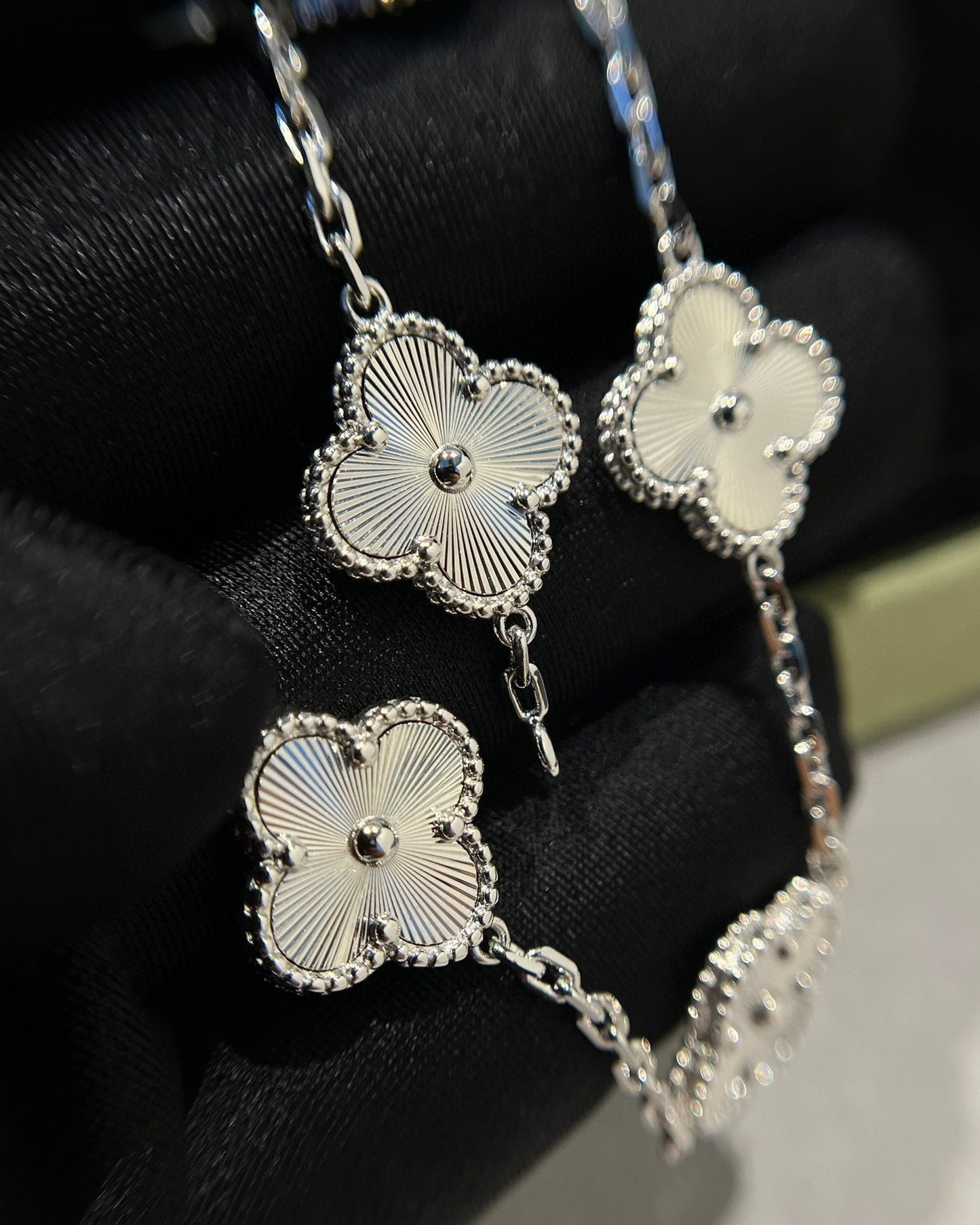 [Riva Schmuck]ARMBAND GLÜCKKLEE 5-MOTIVE - LASER KOLLEKTION